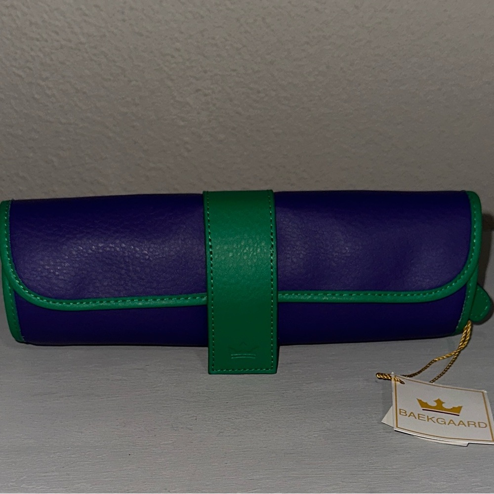 Baekgaard Jewelry Roll Case Pouch Bag 
Green & Purple